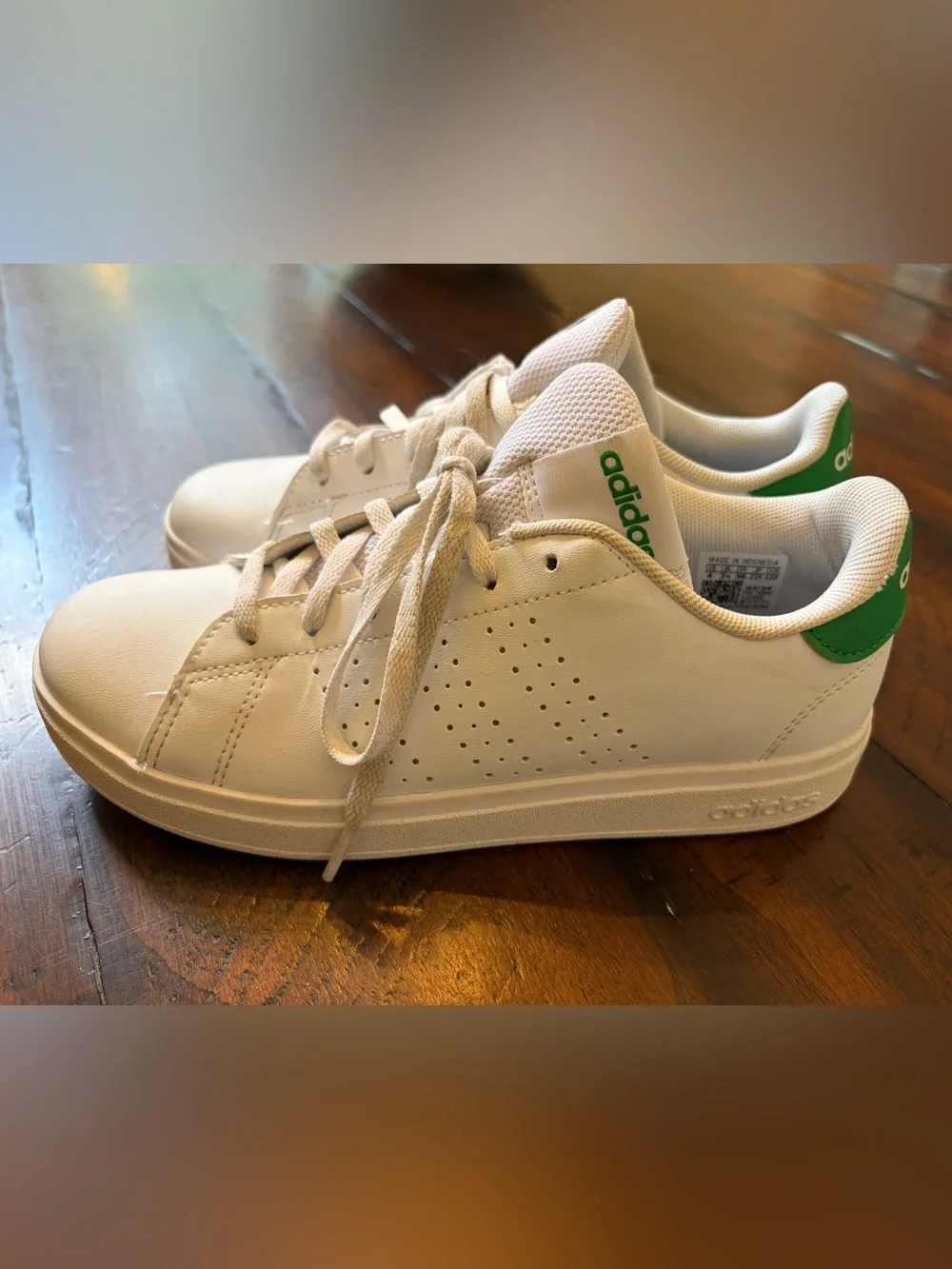 adidas youth sneakers